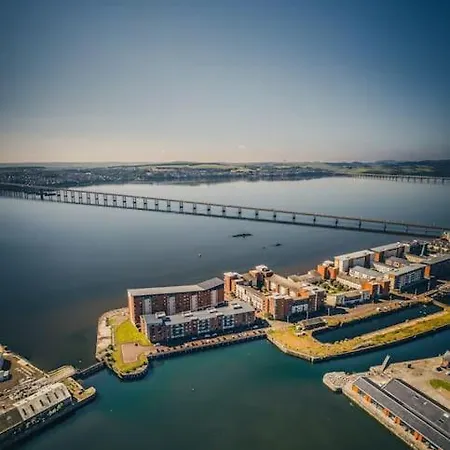 Marine Parade Apartment With River View Dundee Exterior photo